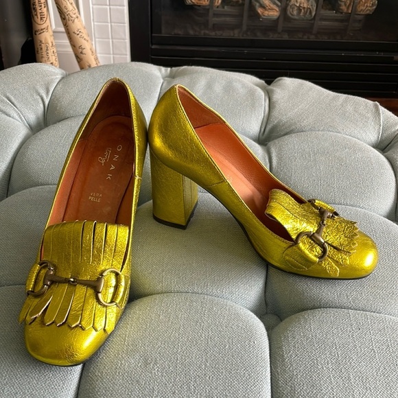 Jonak Story Yellow Metallic Block Heels - Picture 2 of 16